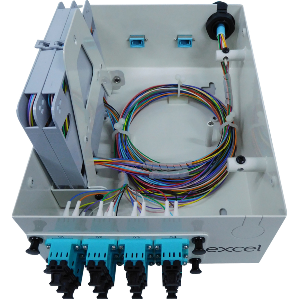 208 206 Enbeam 12 SC Splx SM APC Green Demarcation box