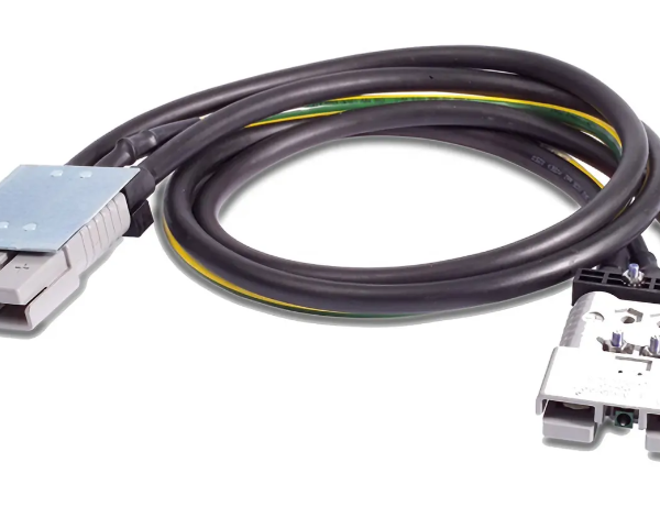 APC Symmetra RM LX 4 Ft Extended Battery Cable SYOPT4I