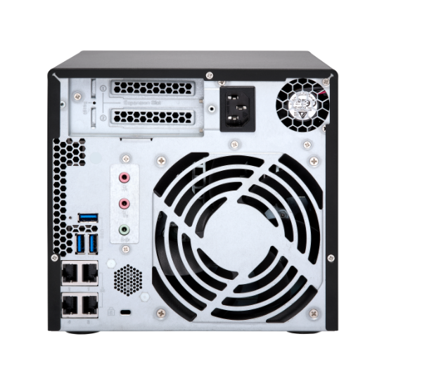 TS 473 4G QNAP TS 473 4G 4 Bay 4 x 3 5 inch SATA 6Gb s 3Gb s AMD R Series RX 421ND quad core 2 1 GHz processor