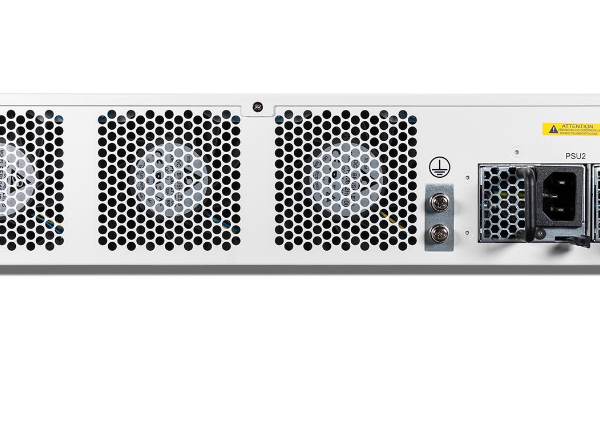 FG 1800F BDL 950 36 FortiGate 1800F Hardware plus 3 Year FortiCare Premium