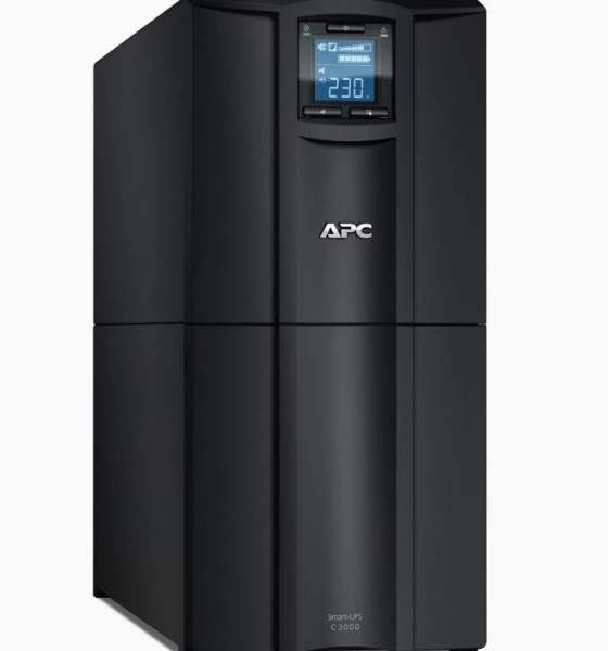 APC SMC UPS 3000VA USB Serial 230V SMC3000I CH