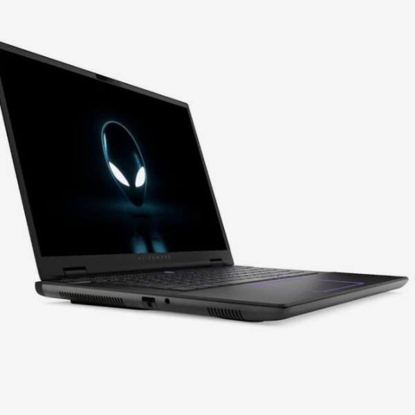 16R2 ALN CTO2 BLK 16R2 ALN CTO2 BLK AW M16R2 Intel Core Ultra 7 155H 32GB 2TB SSD