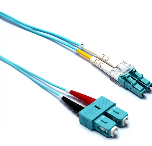 204 307 EXCEL OM4 LC SC DUPLEX P LEAD 50 125 5M AQUA