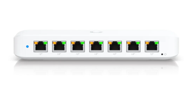 USW Ultra 60W Ubiquiti Networks Ultra 60W 8 Port Gigabit PoE Compliant Managed Network Switch