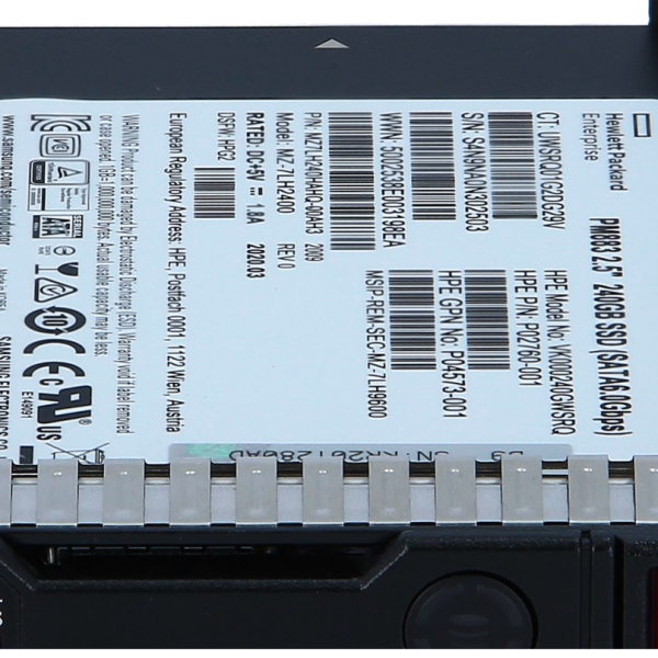 P04556 B21 HP G10 240 GB 2 5 SATA 6G RI SSD